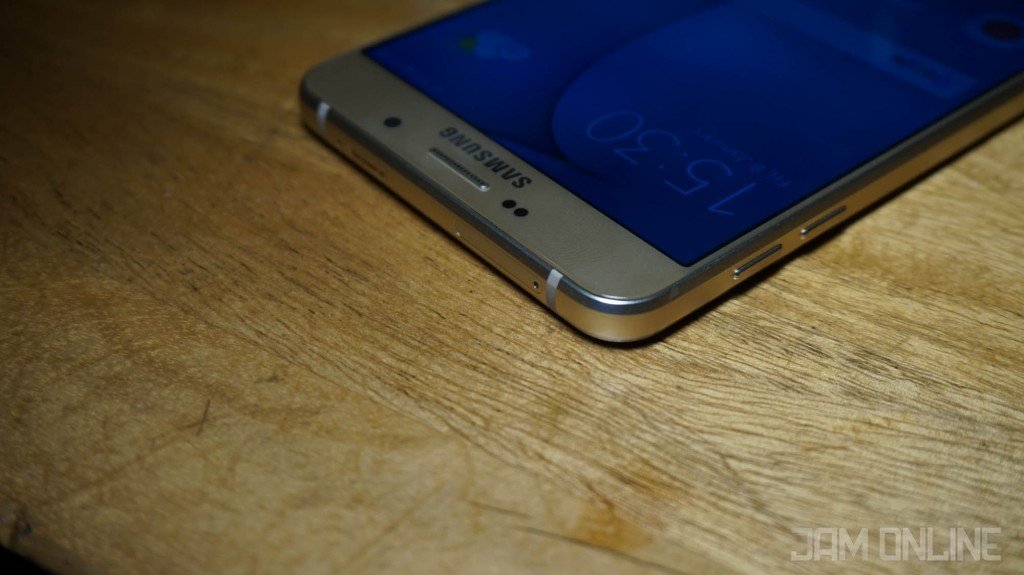 Samsung Galaxy A9 Pro 3