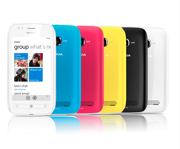Nokia 800 and Nokia 710: Windows Phone unveiled!