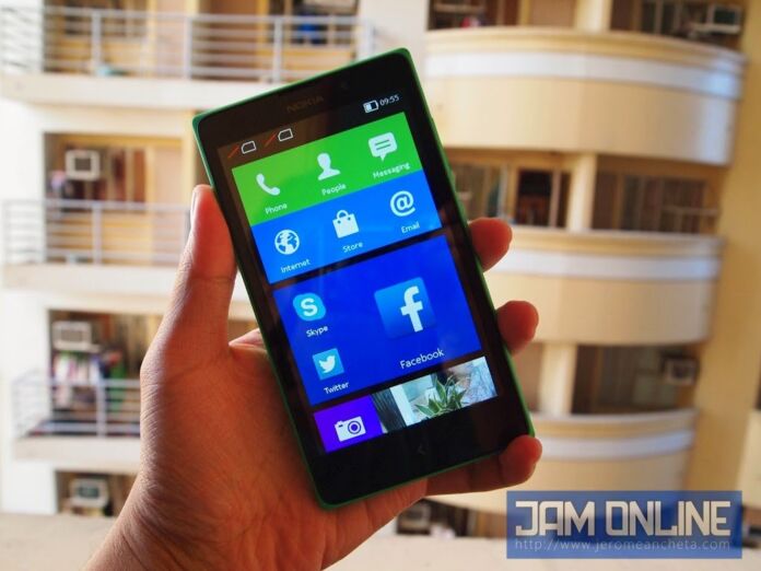 Nokia XL