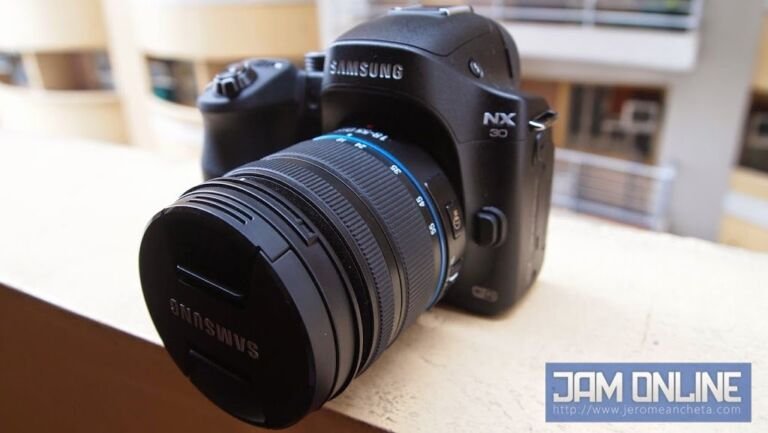 Samsung NX30 Review