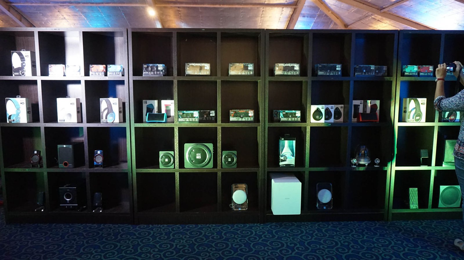 Altec Lansing Launches the tough and extreme “Everything proof” Bluetooth speakers