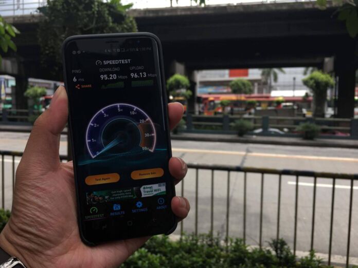 Experience Ultra-Fast Wifi in EDSA with Smart!