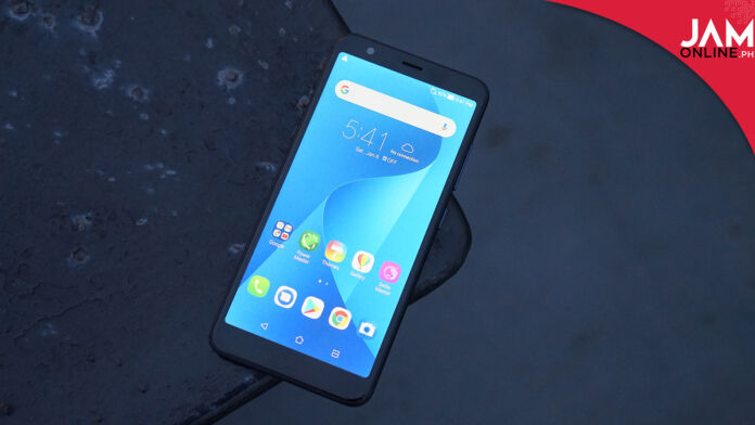ASUS Zenfone Max Plus Unboxing and Hands-On