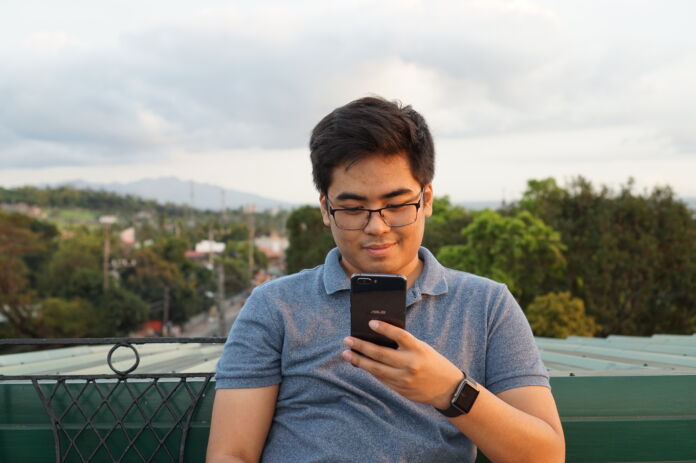 ASUS Zenfone 4 Pro Review