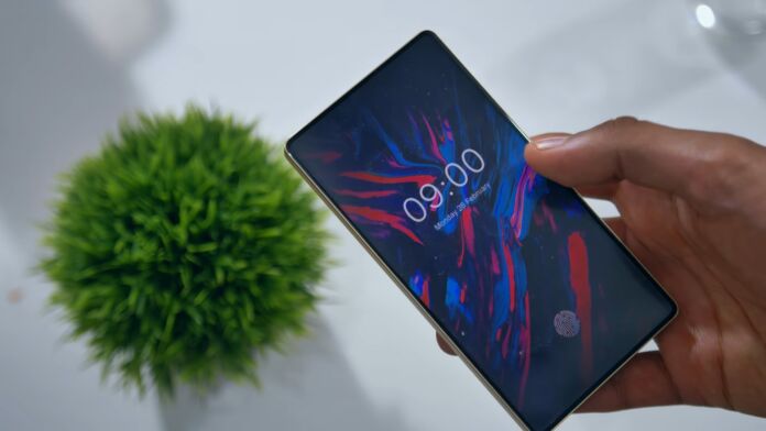 Doogee Mix 4: Real Bezel-less Smartphone with Slide-out design