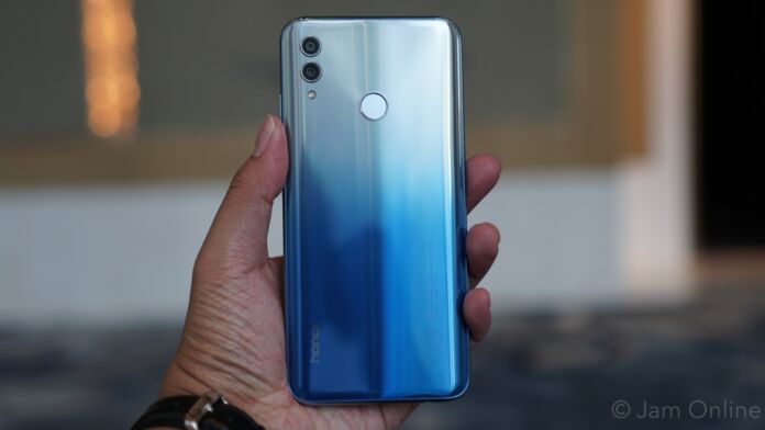 Honor 10 Lite Hands-on and first impressions
