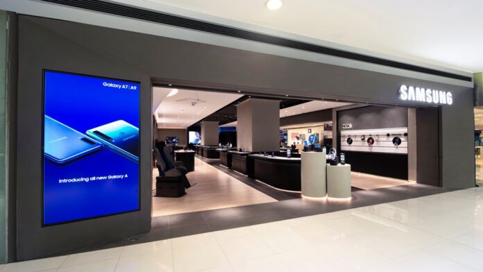 You can now experience Samsung’s Flagship store at SM Megamall
