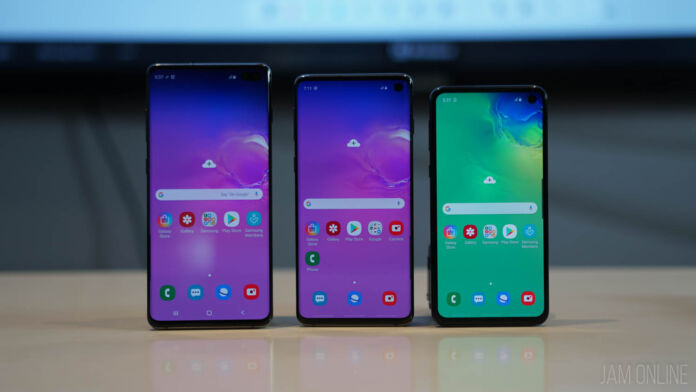 Samsung Galaxy S10 Now Available in stores!
