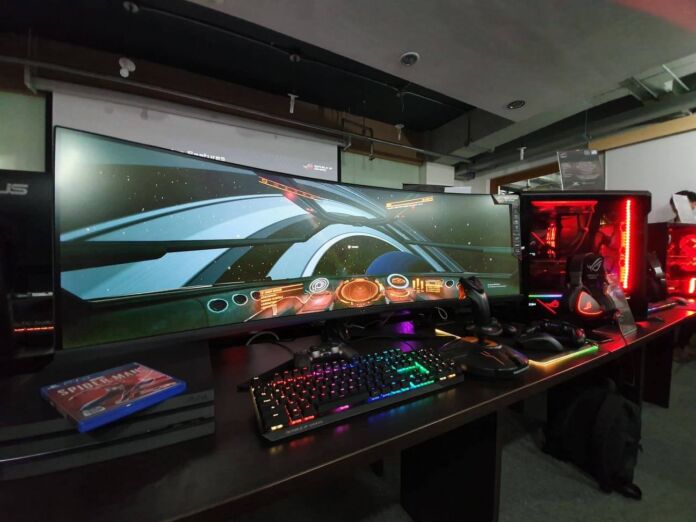 ASUS showcases bigger and faster gaming monitors this 2019
