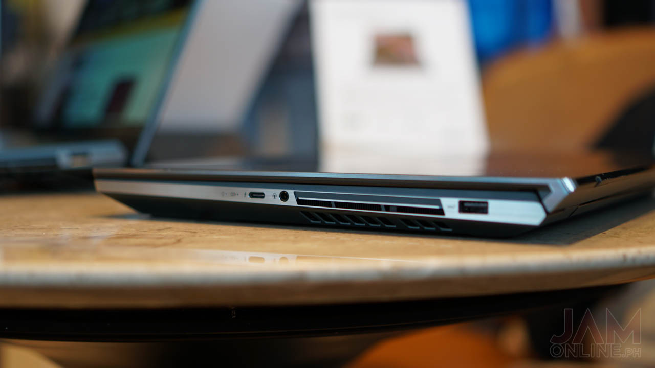 dual display notebook