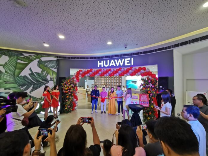 Huawei opens its 150th store in the Philippines