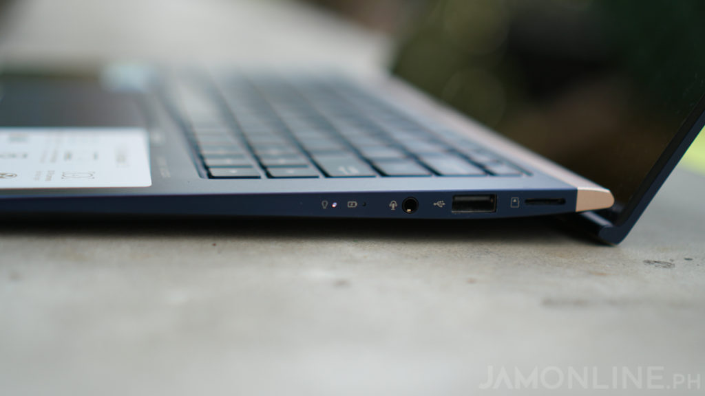 Asus ZenBook 13 UX333FA Review: The Only Laptop You Need