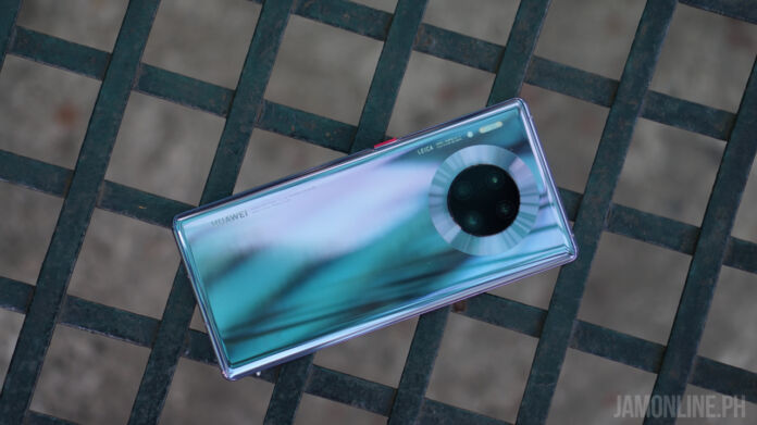 PROMO: Huawei Mate 30 Series now available at Lazada, Shopee and Abenson with Freebies!