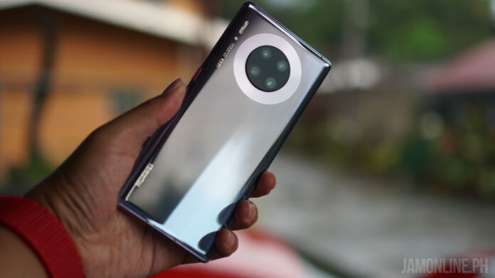 Huawei Mate 30 Pro Review: The best camera smartphone right now