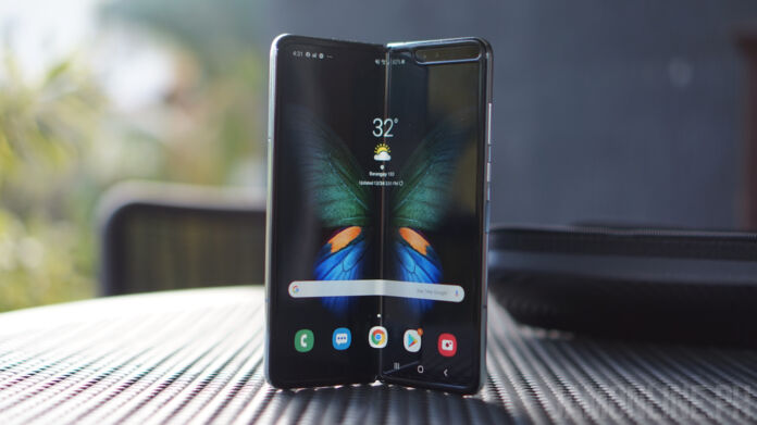 RUMOR: Samsung Galaxy Fold Lite will be unveiled this July for $1099