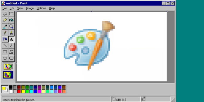 Latest Windows Update Makes MS Paint, Wordpad, and Notepad Optional