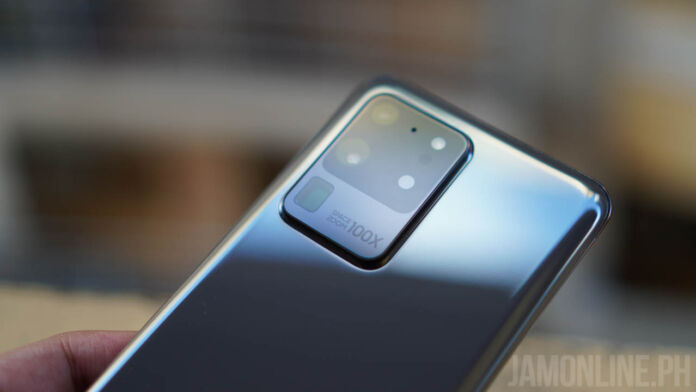 Samsung Orders 30% Less Camera Lenses for Q2 2020