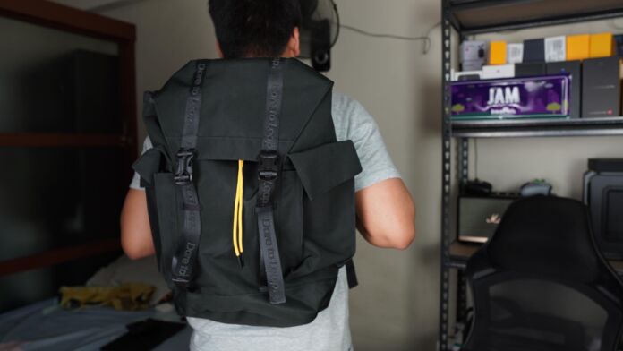 realme launches the Buds Air Neo, Adventurer Backpack, & PowerBank 2