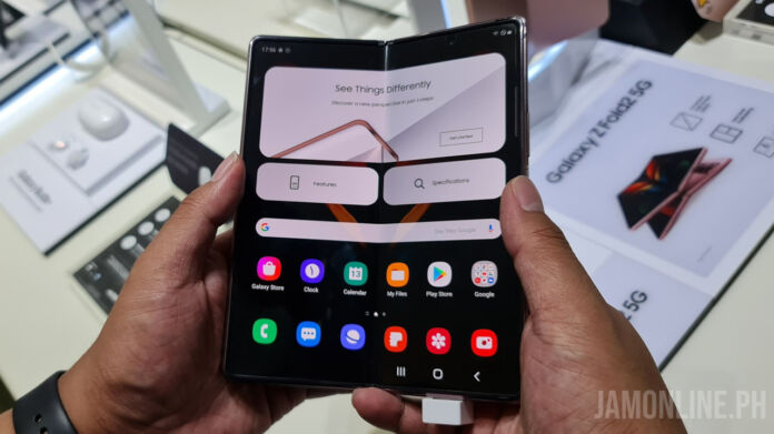 Samsung Galaxy Z Fold2 Quick Hands-On