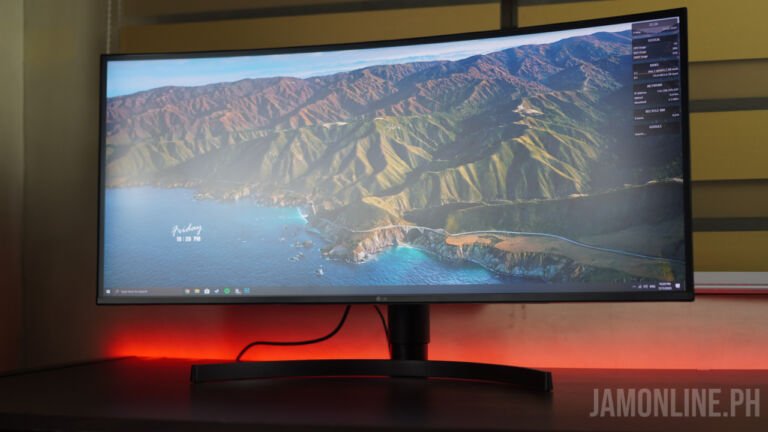 LG Ultrawide 12