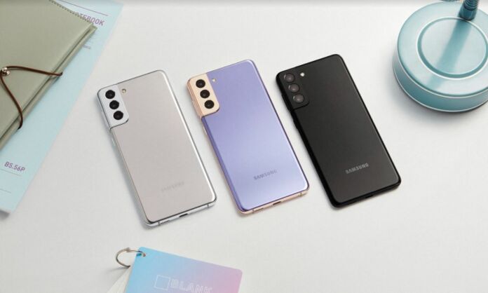 Enjoy cool freebies and huge discount on Samsung Galaxy S21 Series 5G