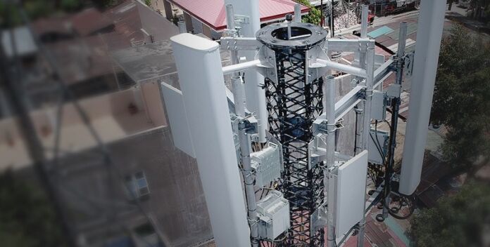 PLDT, Smart deploy PH’s first carbon fiber towers on urban rooftops