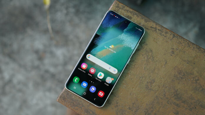 Samsung Galaxy S21 FE 5G Review