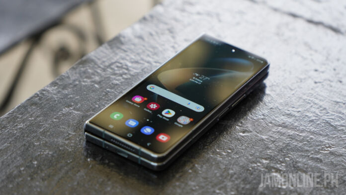 Samsung Galaxy Z Fold4 Review