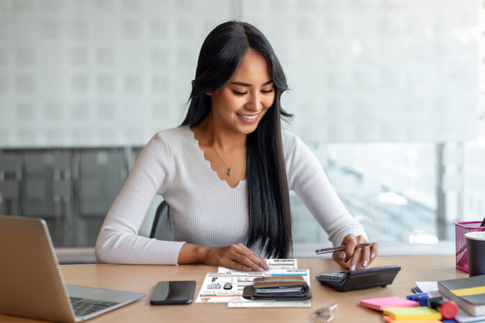 Pay over 700 billers via Metrobank Online, NO service fee!