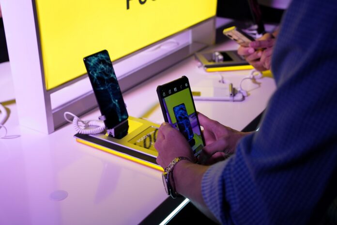 POCO F5 series officially lands in PH