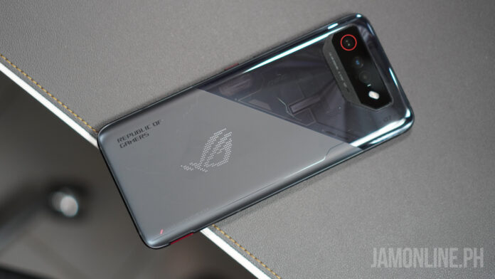 ASUS ROG Phone 7 Review