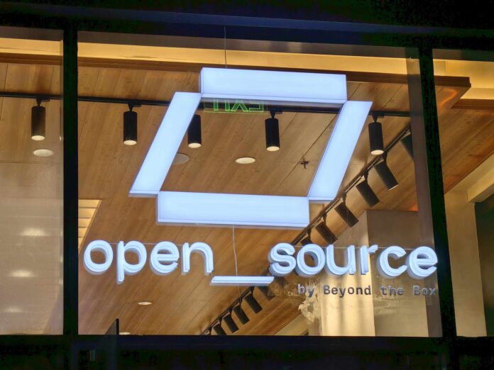 iPhone 15 arrives in the Philippines via Beyond the Box, Digital Walker and open_source