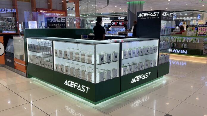 Acefast kiosk now open at SM Mall of Asia!