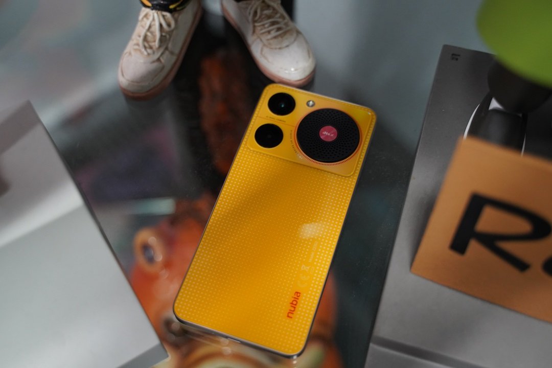 nubia Music Review