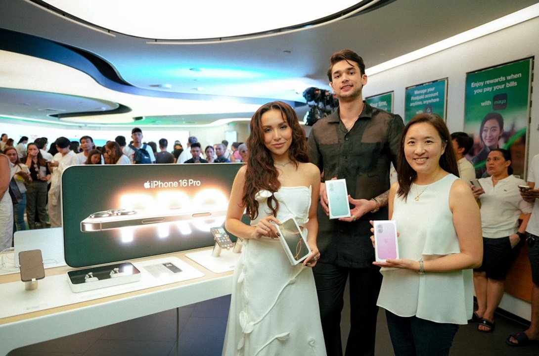 Smart hosts ‘Unbox the Future’ event for iPhone 16 launch, offers exclusive deals
