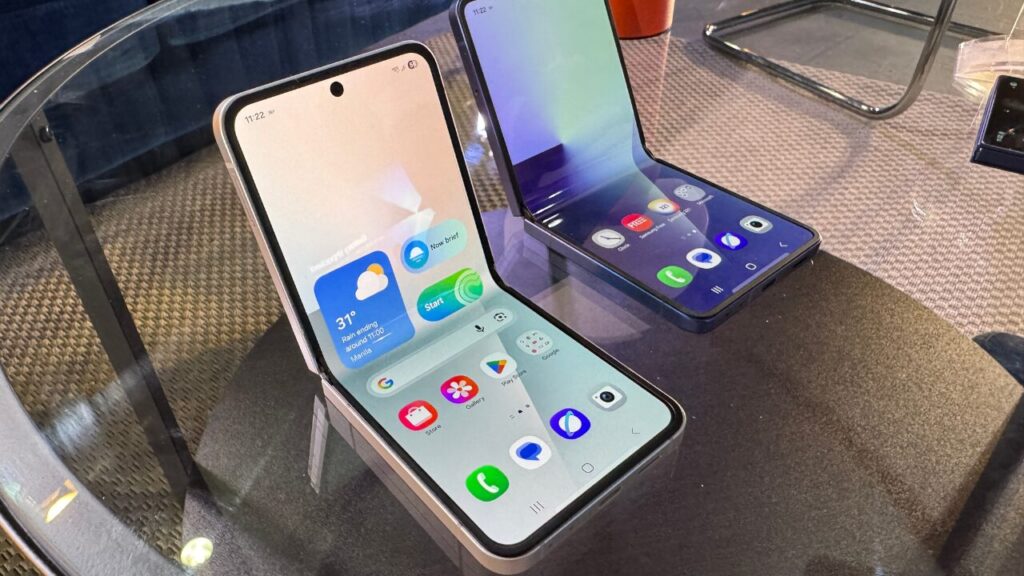 Samsung Galaxy Z Flip7