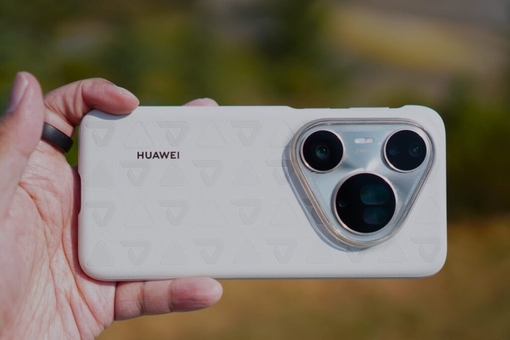 HUAWEI Pura Ultra ()
