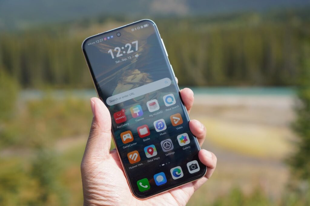 HUAWEI Pura Ultra ()