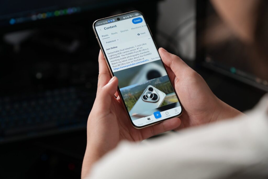 HUAWEI Pura Ultra ()