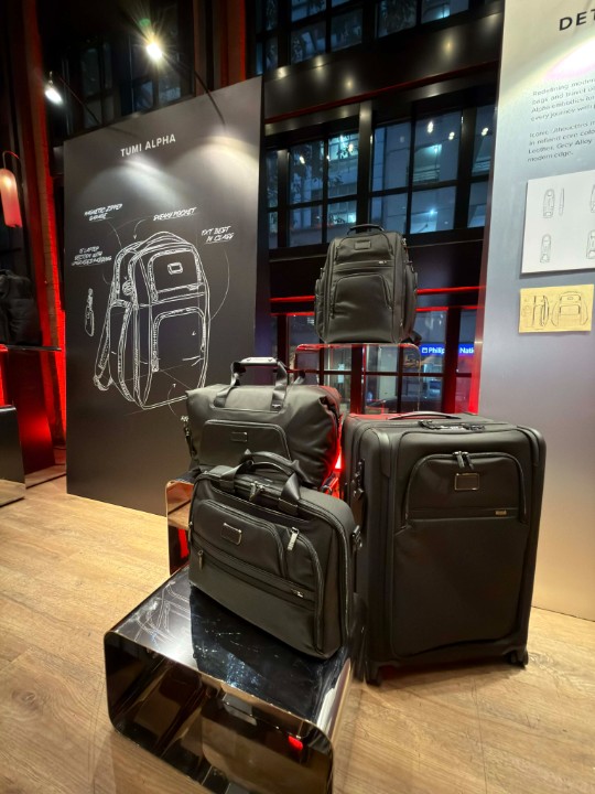 Tumi Philippines () () Tumi Philippines () ()