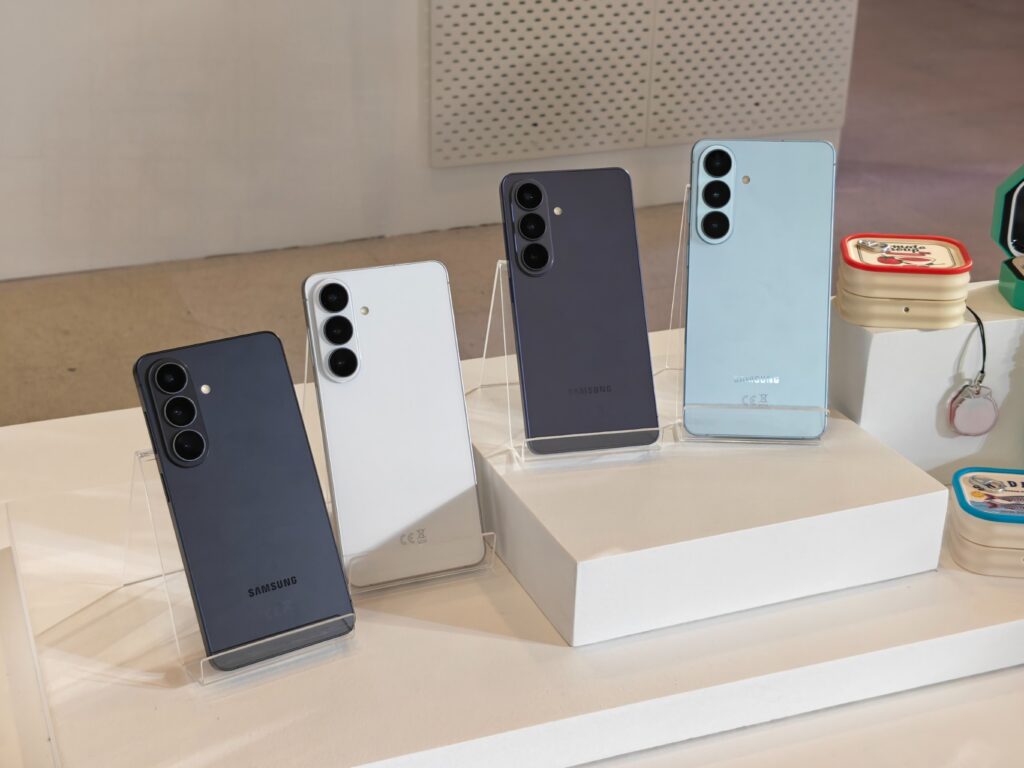 Samsung Galaxy S () Samsung Galaxy S ()