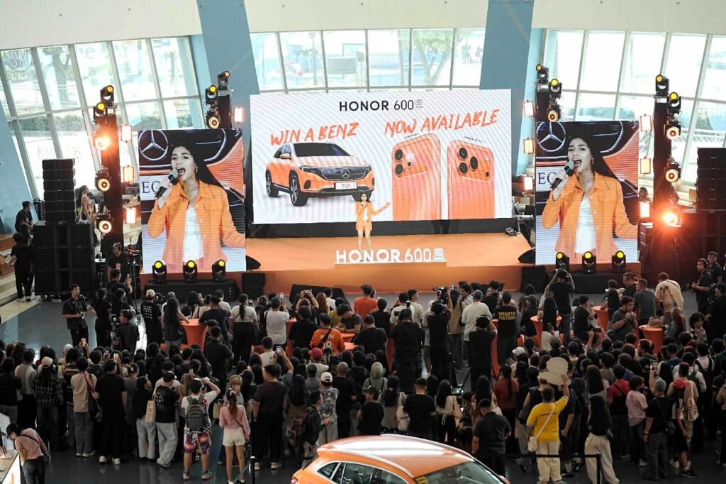 HONOR 600 Series First Day Sale Draws Thousands of Fans at SM Mall of Asia