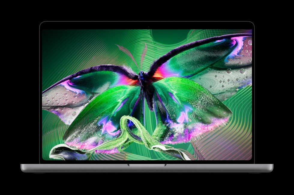 MacBook Pro PROLED XDR display with intuitive Touch controls on macOS