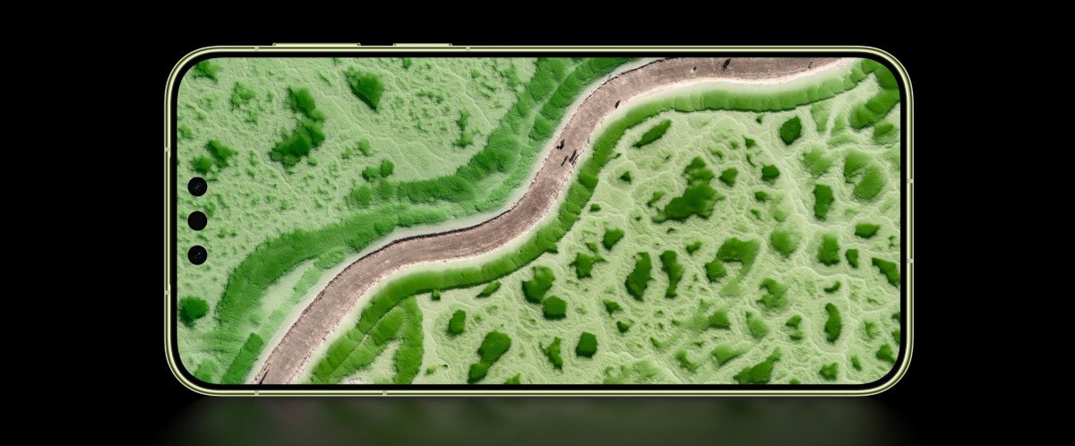 Huawei Mate 90 Pro dual-layer tandem OLED display with 12000 nits brightness