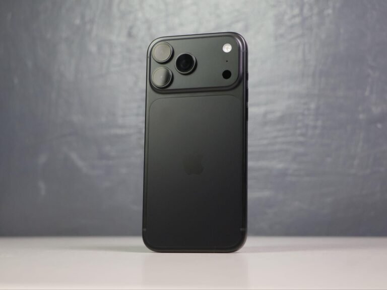iPhone 18 Pro Max Hands On | JamOnline