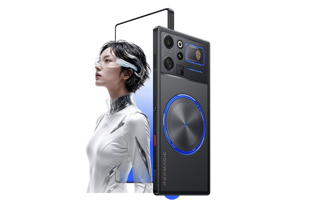 RedMagic 12 Pro 185Hz notchless AMOLED display with under display selfie camera